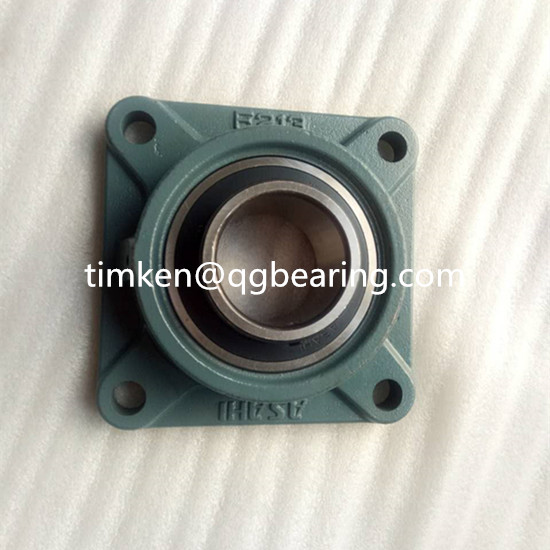 UCF213 Square Flanged Pillow Block Bearing